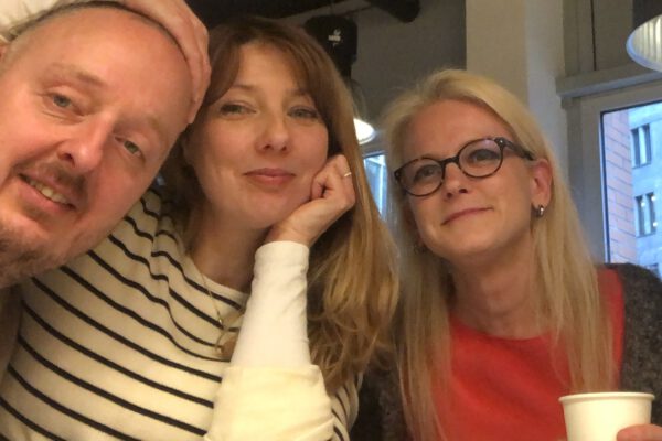 Foto van de 3 oprichters vlnr Joost Nieuwenburg, Tineke Timmerman en Karin Kooreman.